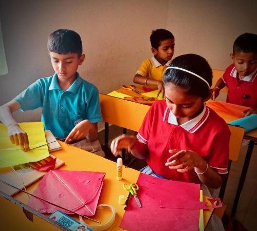 KITE MAKING COMPETITION